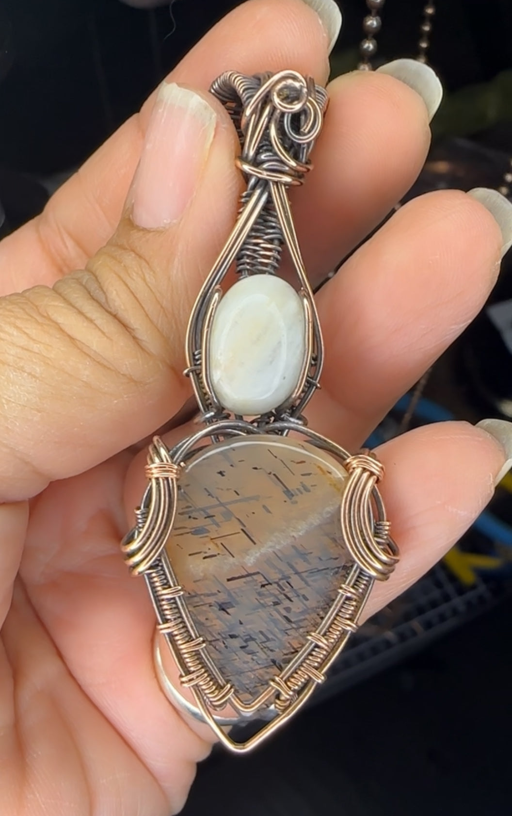 Rainbow Lattice Sunstone