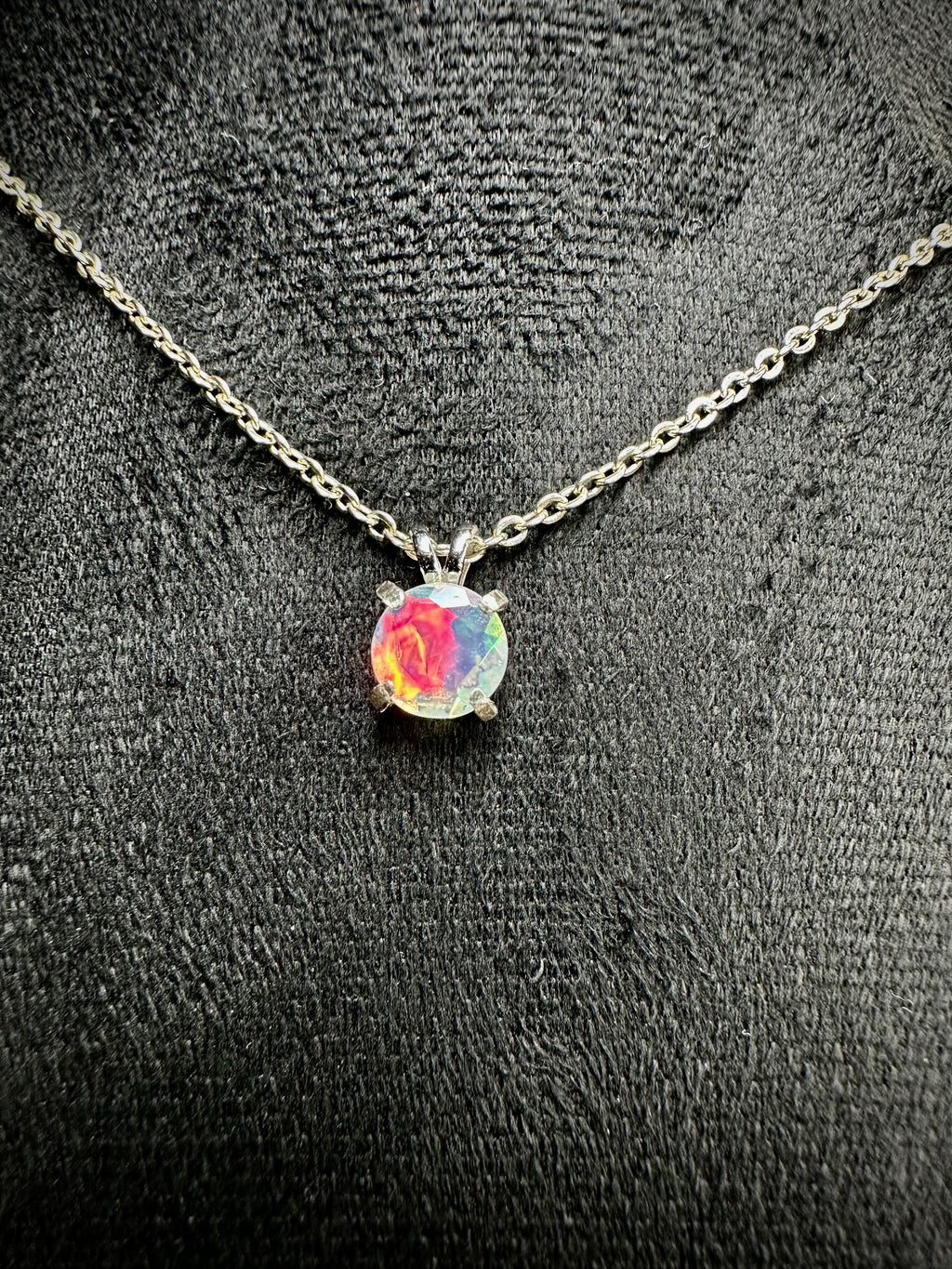 925 Ethiopian Opal Solitaire pendant