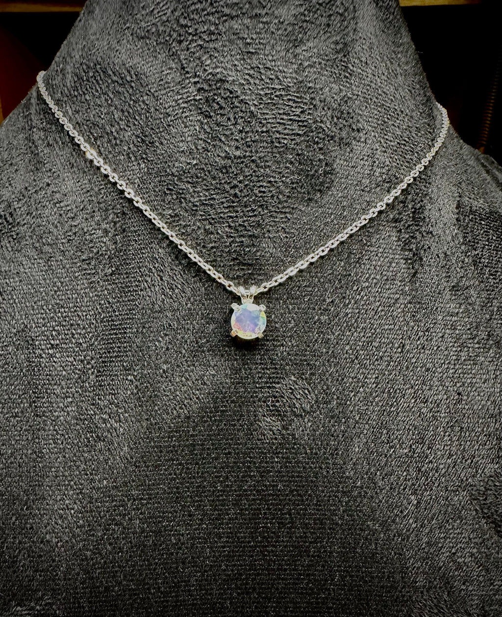 925 Ethiopian Opal Solitaire pendant