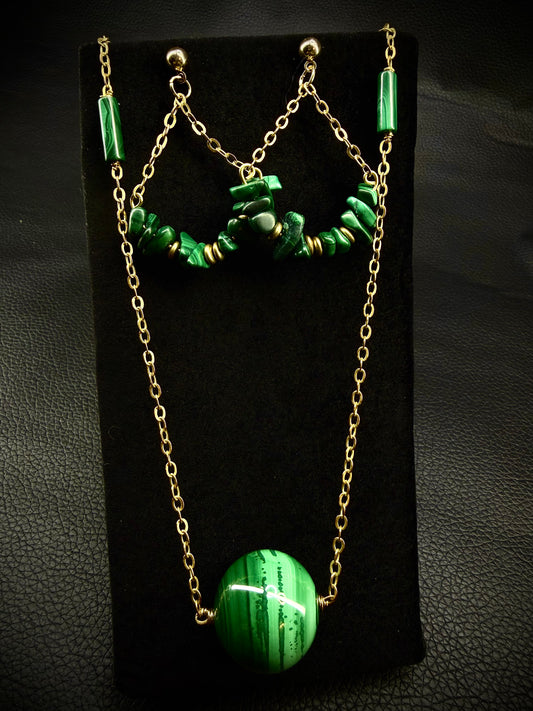 Malachite Ball necklace