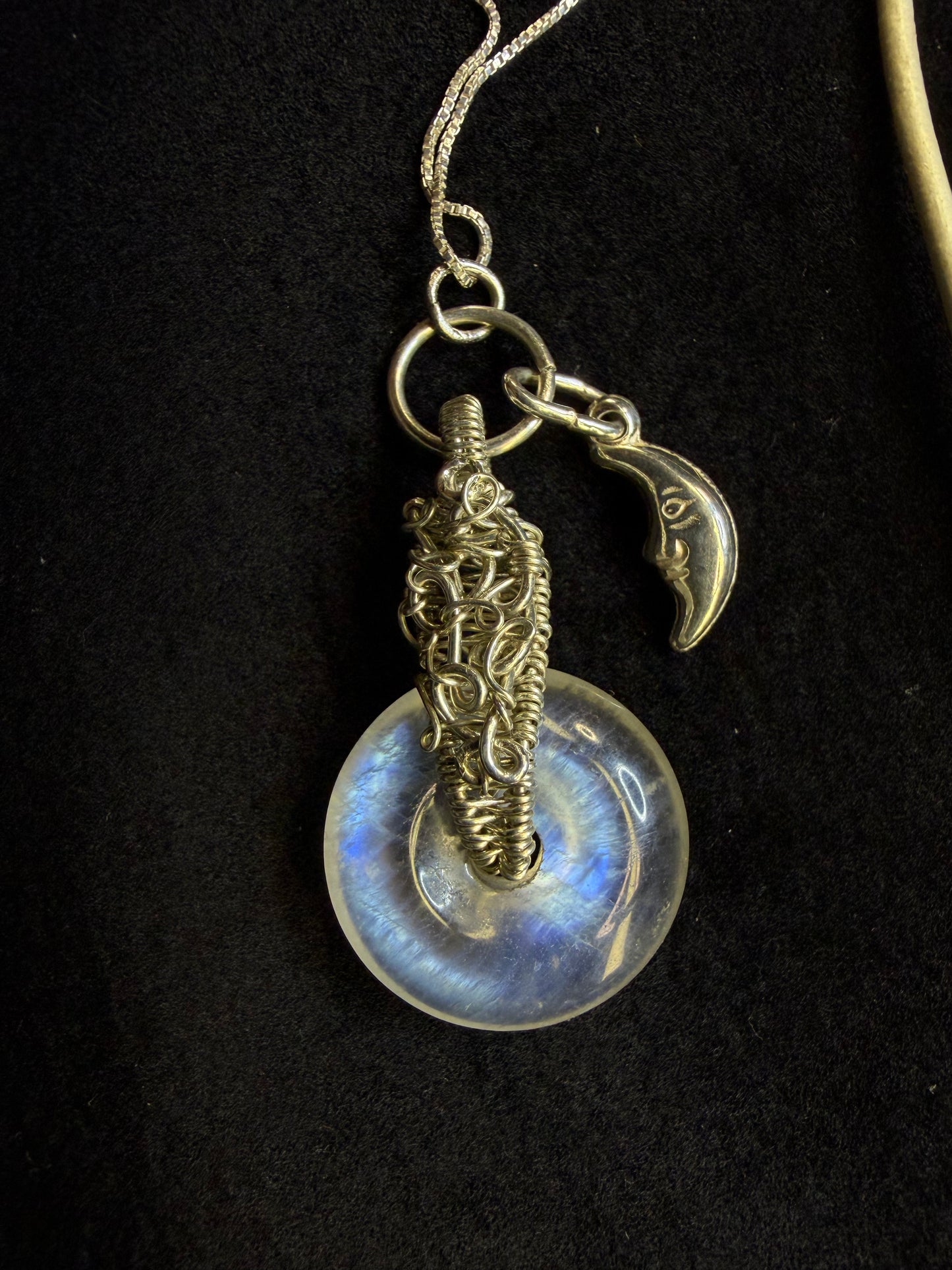 925 Moonstone Fidget Necklace