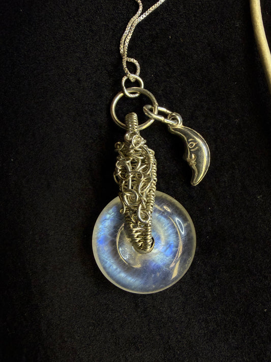 925 Moonstone Fidget Necklace
