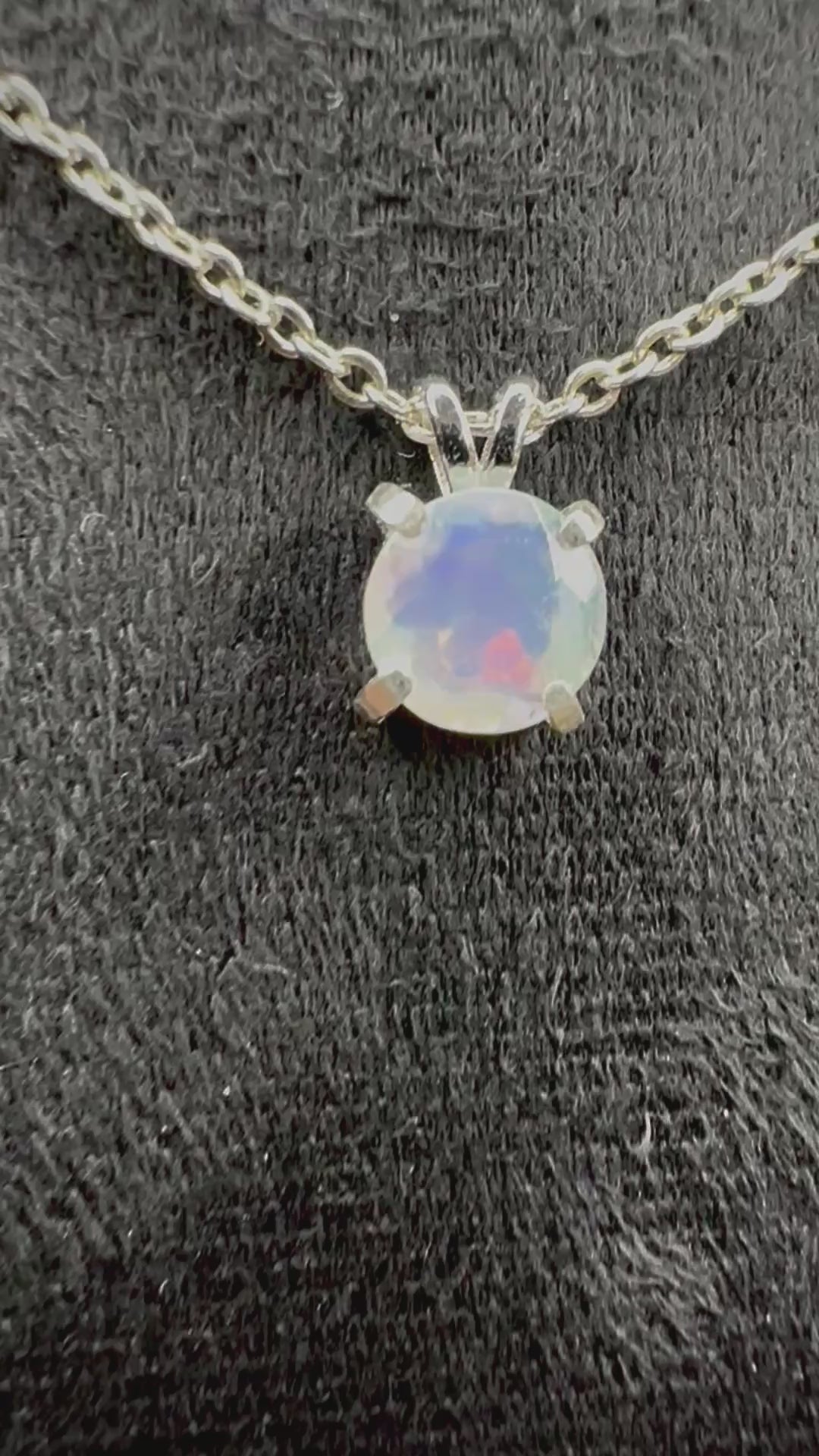 925 Ethiopian Opal Solitaire pendant